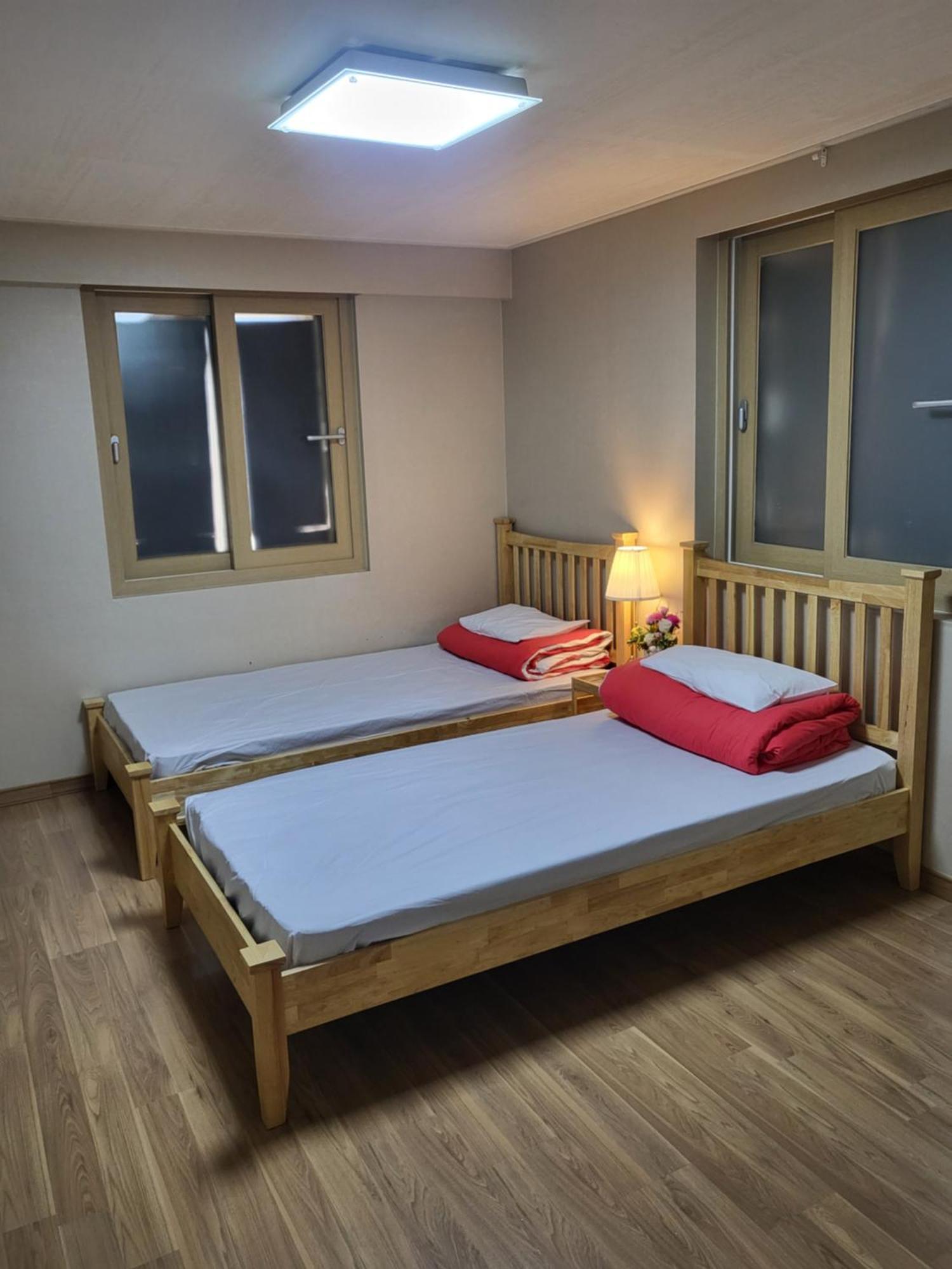 Red Guesthouse Seul Zewnętrze zdjęcie